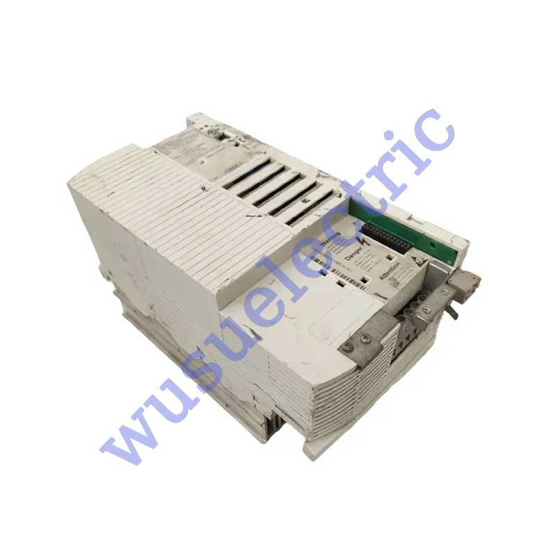 Lenze E82EV552K4B